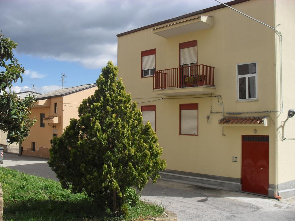 Sopra Isola Διαμέρισμα Ioppolo Giancaxio Δωμάτιο φωτογραφία